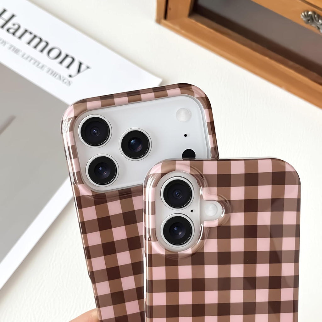 Cute and aesthetically pleasing plaid phone case for iPhone 15, soft and ultra-thin TPU shockproof phone case suitable for women and girls.