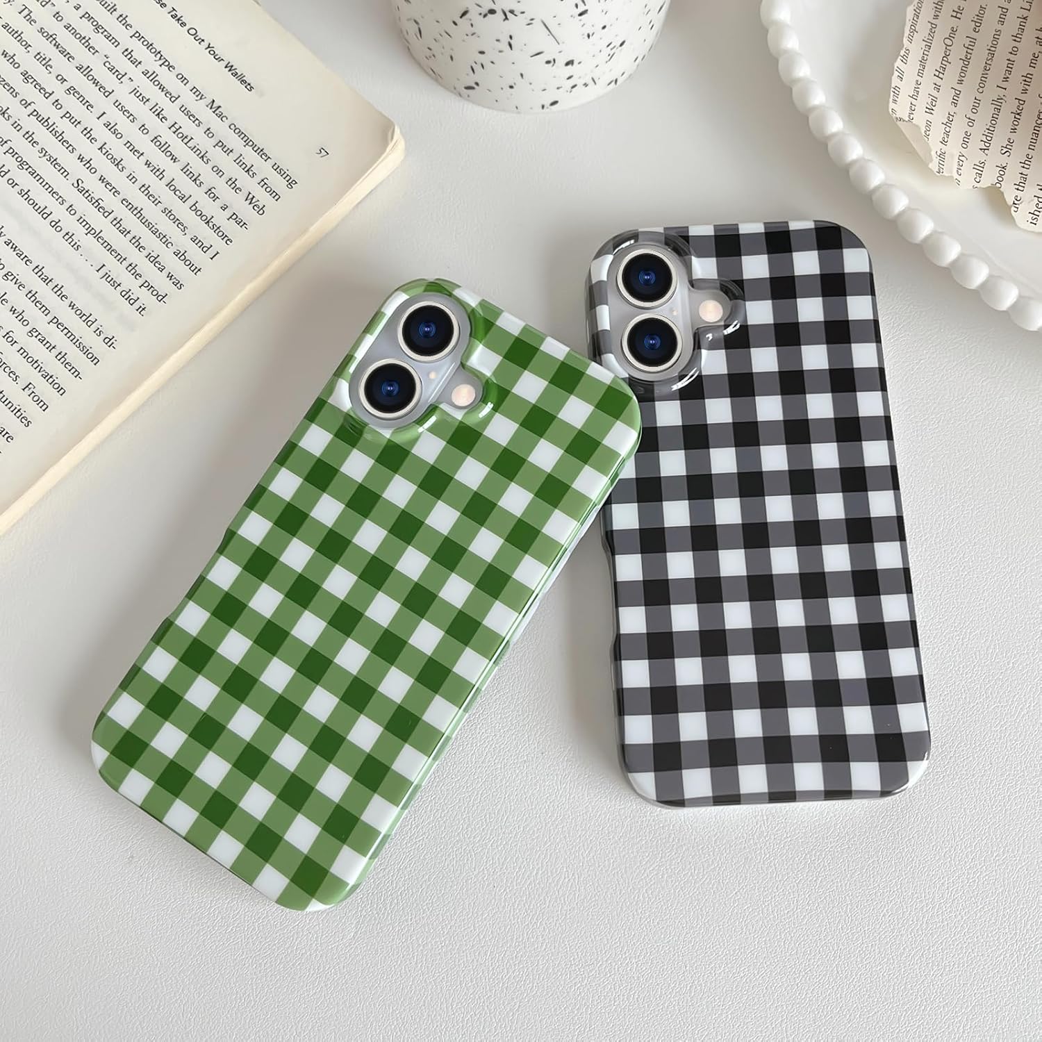 Cute and aesthetically pleasing plaid phone case for iPhone 15, soft and ultra-thin TPU shockproof phone case suitable for women and girls.